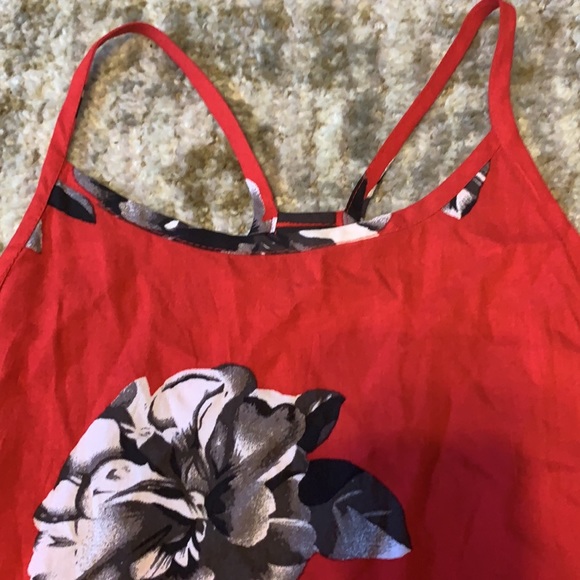 Volcom top - Picture 3 of 7